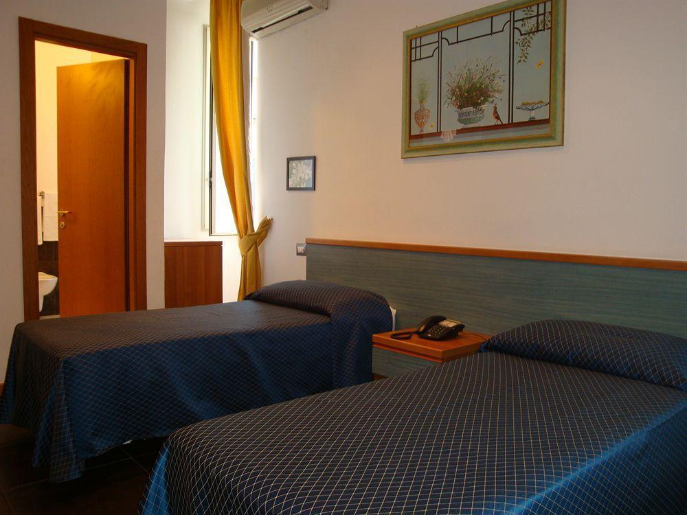 Hotel Marcantonio Rome Exterior photo