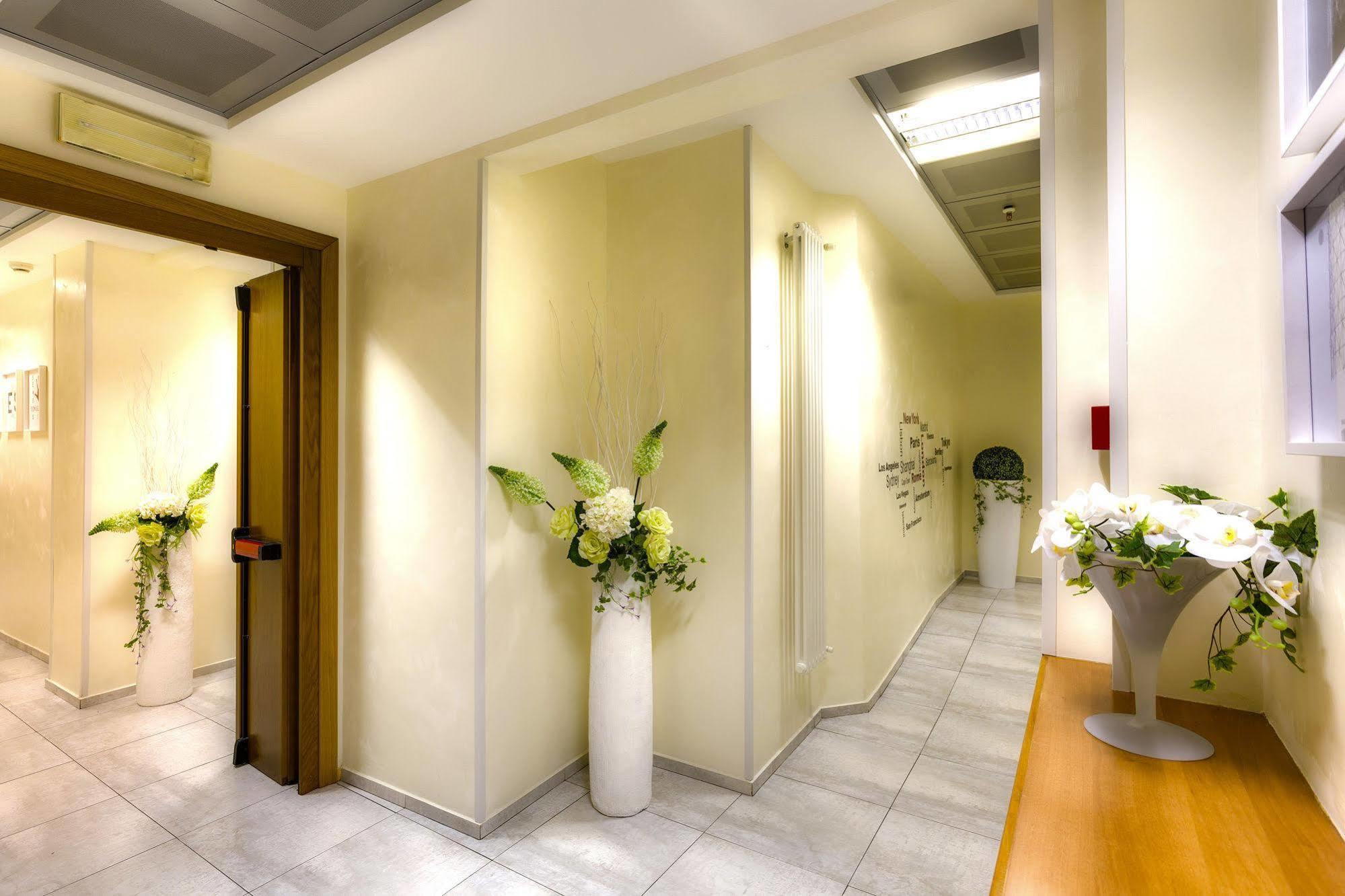 Hotel Marcantonio Rome Exterior photo